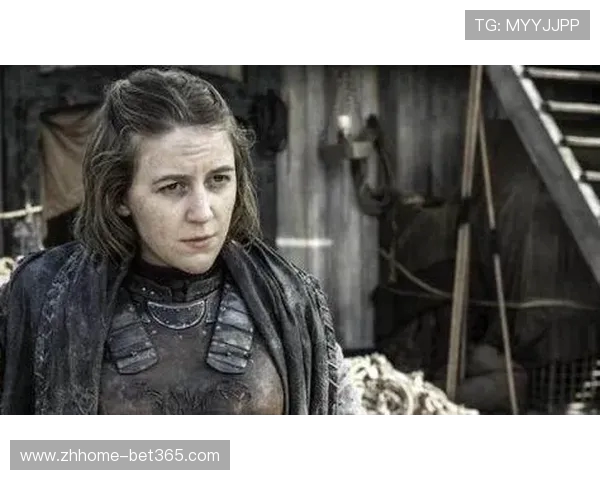 游戏中女生绑挚友的真实含义及社交互动背后心理解析